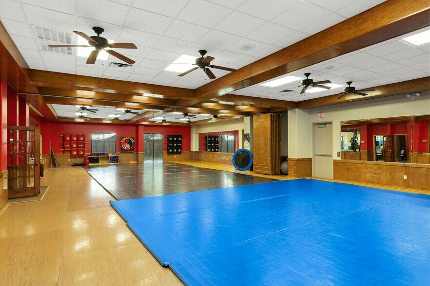 More Photos Of 3383 FM 518 Rd E, League City Freestanding For Sale