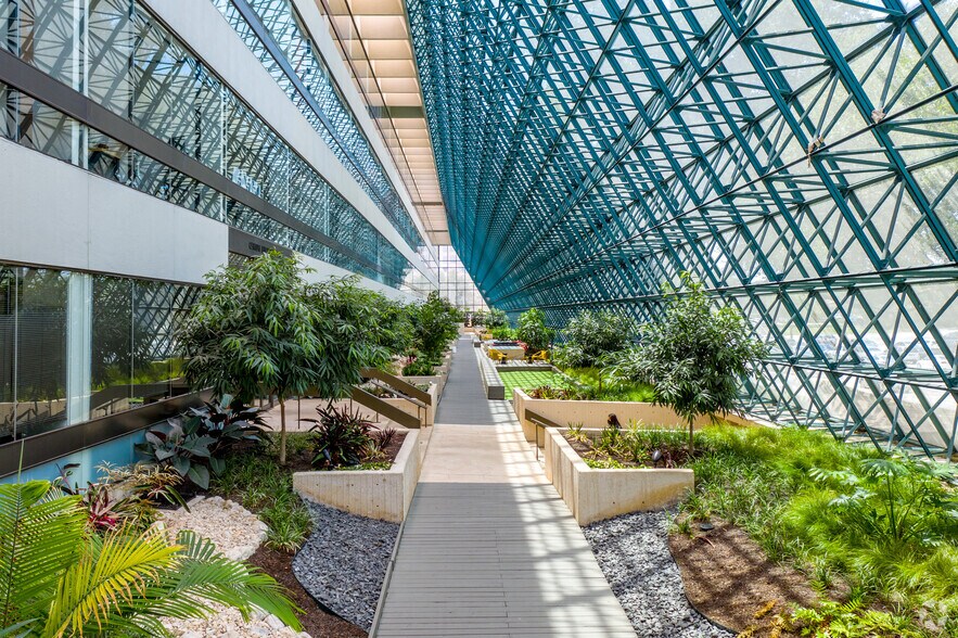 Primary Photo Of 84 NE Loop 410, San Antonio Coworking Space