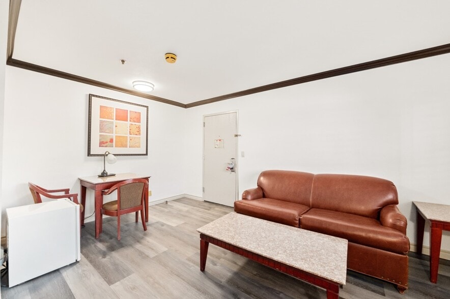 More Photos Of 2156 E Colorado Blvd, Pasadena Hotel For Sale