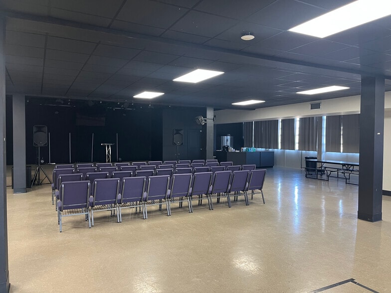 More Photos Of 2157 N Prospect Ave, Springfield Religious Facility For Sale