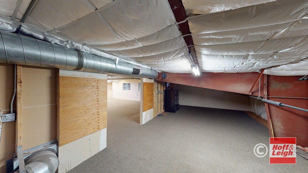 More Photos Of 4605 Town Center Dr, Colorado Springs Warehouse For Lease