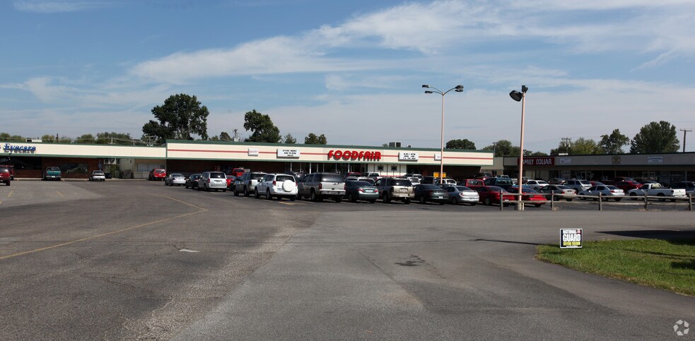 Primary Photo Of , Greenup General Retail For Sale