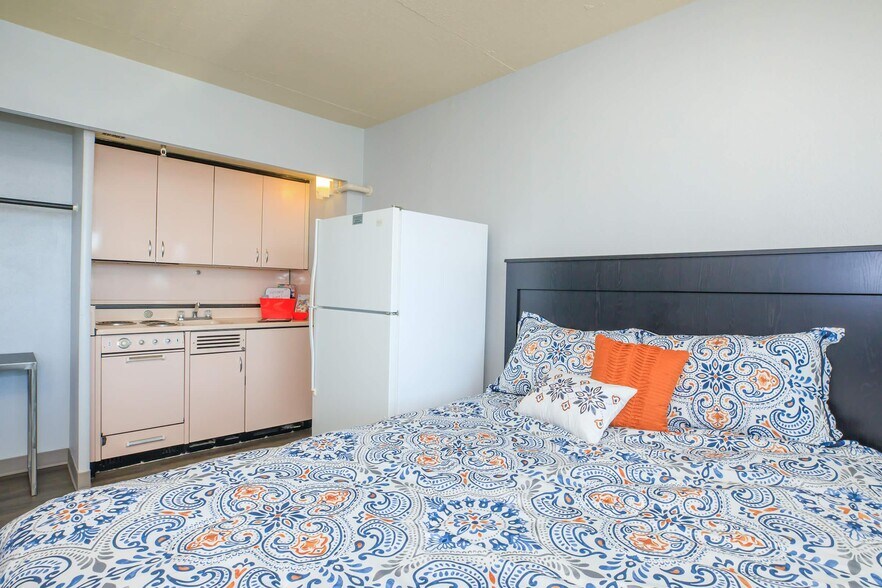More Photos Of 320 N 22nd St, Omaha Apartments For Sale