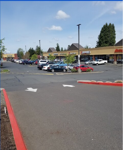 More Photos Of 2910-2970 Commercial St SE, Salem Freestanding For Lease