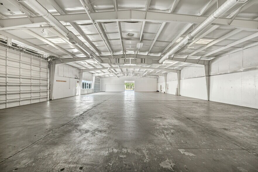 More Photos Of 2020 Taylor Rd, Roseville Industrial For Lease