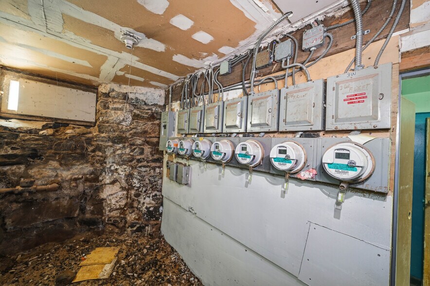 More Photos Of 4 Convent Ave, Yonkers Apartments For Sale