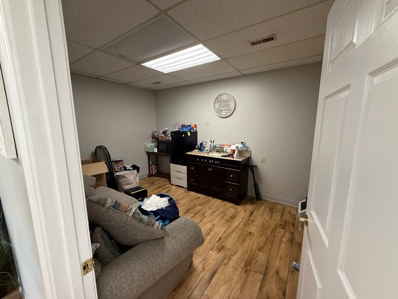 More Photos Of 3-11 Ginger Creek Village Dr, Glen Carbon Medical For Lease
