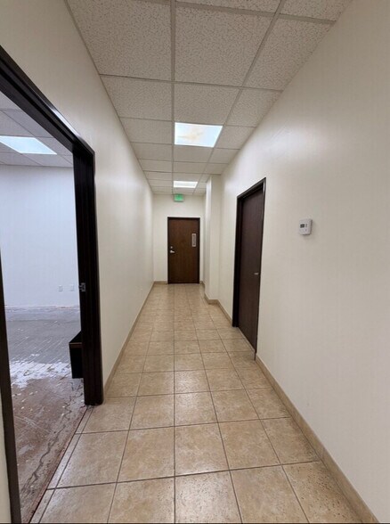 More Photos Of 4717 Van Nuys Blvd, Sherman Oaks Office For Lease