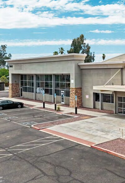 More Photos Of , Phoenix General Retail For Sale