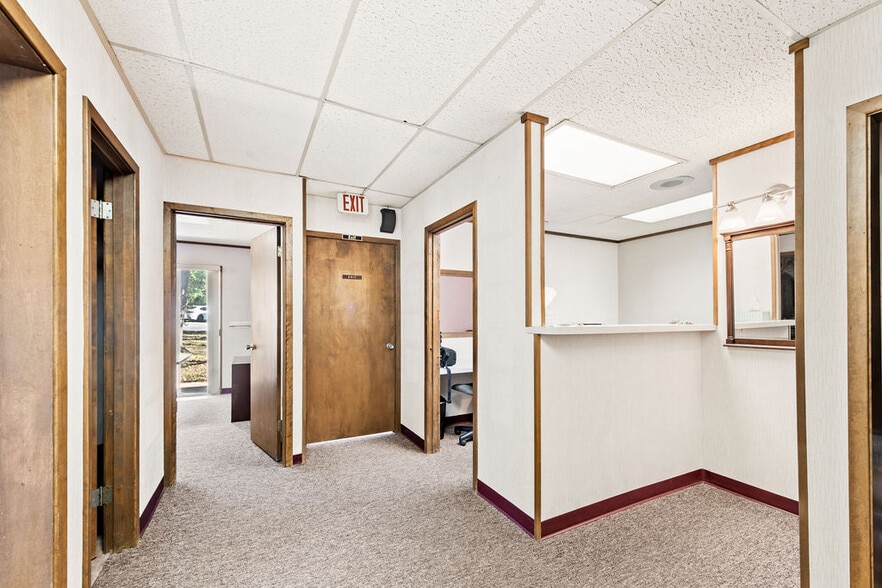 More Photos Of 715 W Hopkins St, San Marcos Daycare Center For Sale