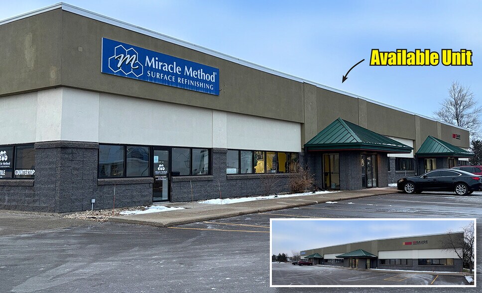 Primary Photo Of 4125 Terminal Dr, McFarland Showroom For Lease