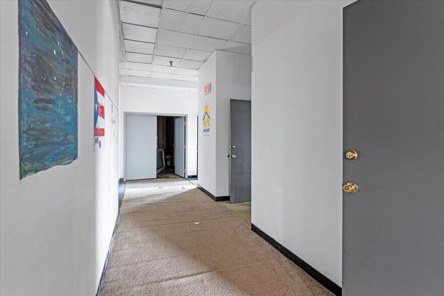 More Photos Of 541 Wyoming Ave, Scranton Office For Lease