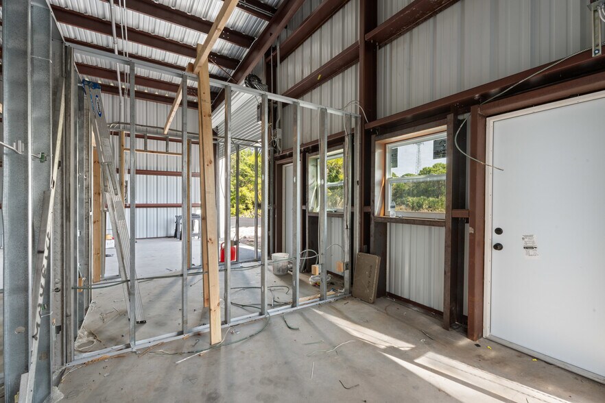 More Photos Of 2933 Harson Way, Fort Pierce Warehouse For Sale