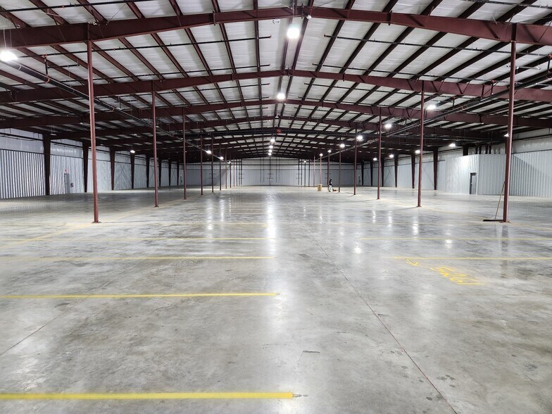 More Photos Of 115 Bonwood Dr, Jackson Warehouse For Lease
