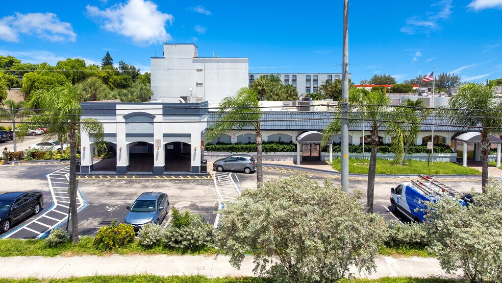 More Photos Of 5100 N State Road 7, Fort Lauderdale Hotel For Sale