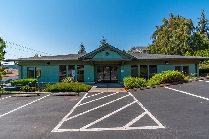 More Photos Of 380 SE Barrington Dr, Oak Harbor Healthcare For Lease