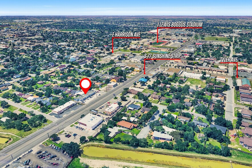 More Photos Of 604 S 77 Sunshine Strip, Harlingen Office For Sale