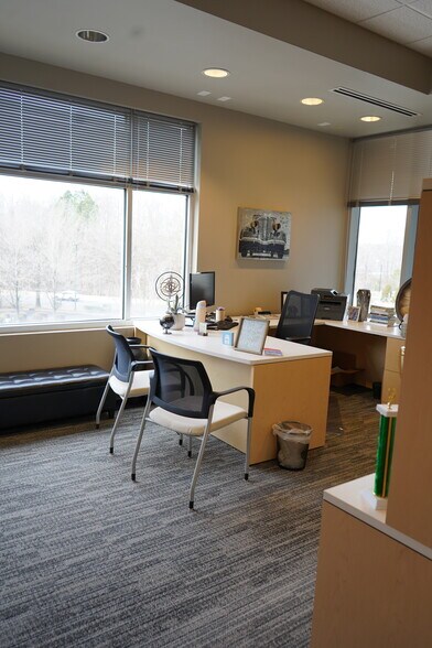 More Photos Of 11550 Common Oaks Dr, Raleigh Medical For Lease