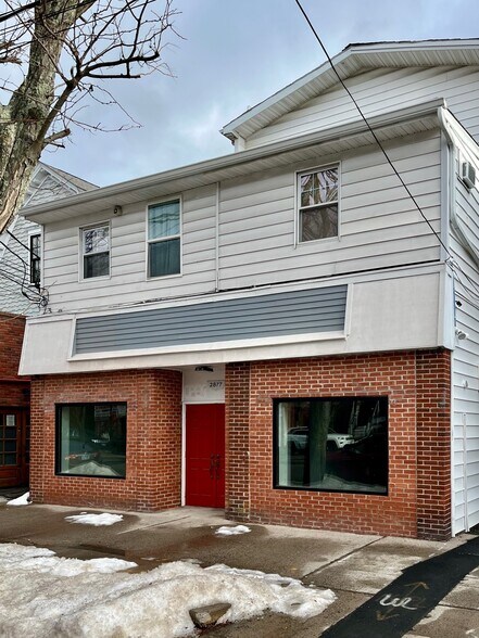 Primary Photo Of 2877 Fairfield Ave, Bridgeport Storefront For Lease