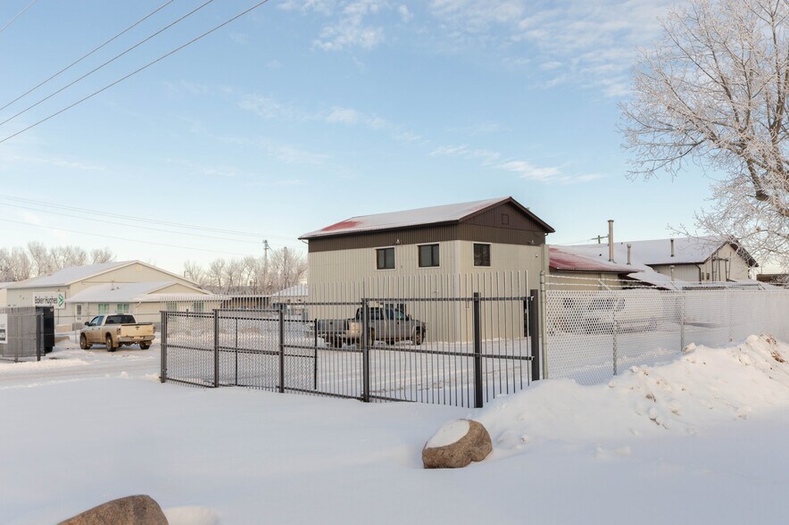 More Photos Of 4703 42 St, Stettler Specialty For Sale