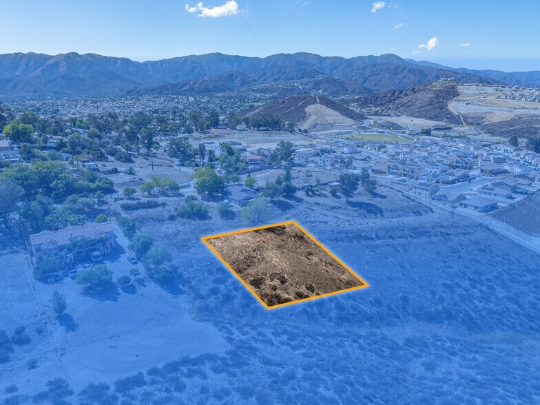 More Photos Of 378-063-016, Lake Elsinore Land For Sale