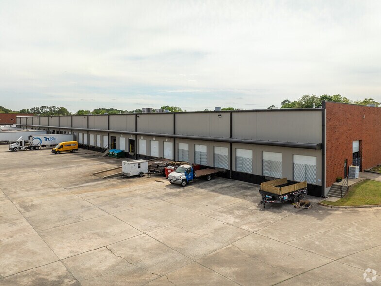 More Photos Of 8215 Westside Industrial, Jacksonville Unknown For Lease