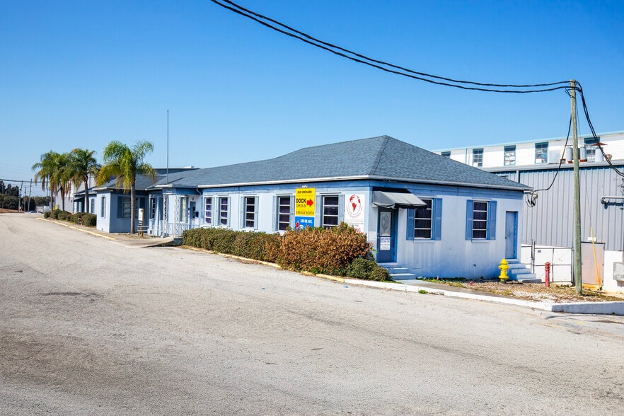 More Photos Of 8 Railroad Ave, Haines City Warehouse For Sale