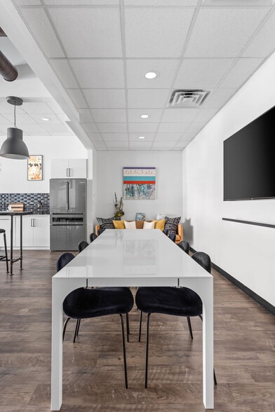 More Photos Of 755-765 Massachusetts Ave, Indianapolis Apartments For Lease
