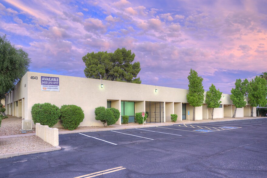 More Photos Of 4643 E Thomas Rd, Phoenix Office For Lease