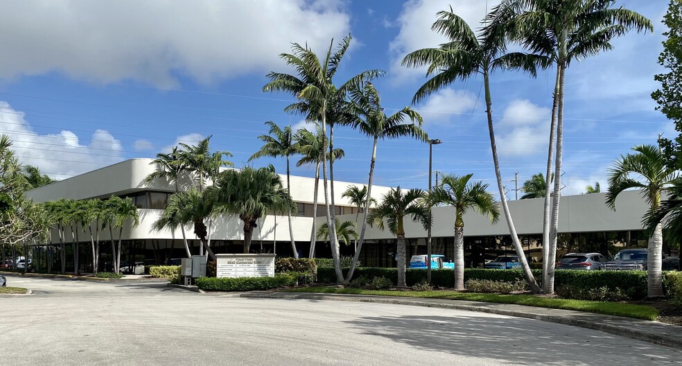 Primary Photo Of 5840 Corporate Way, West Palm Beach Flex For Lease