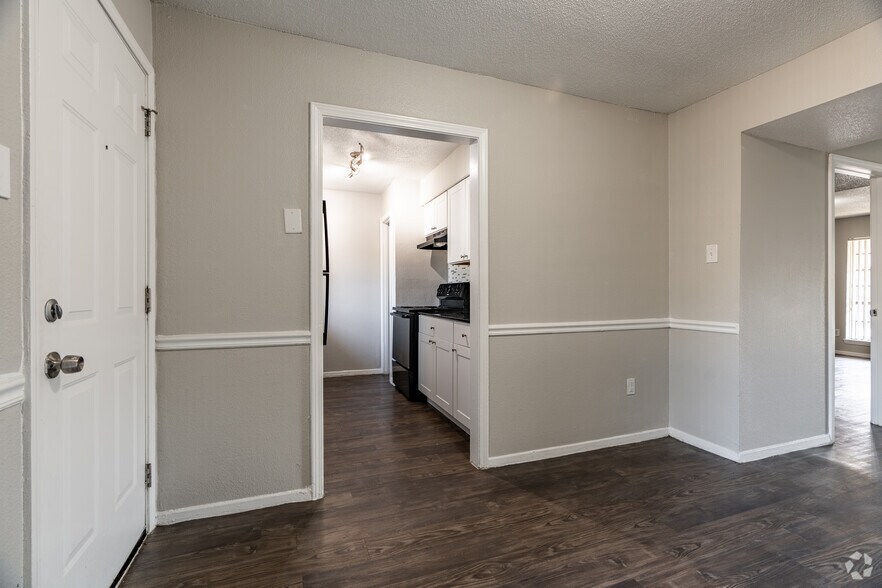 More Photos Of 3896 Chippewa Rd, Memphis Apartments For Sale