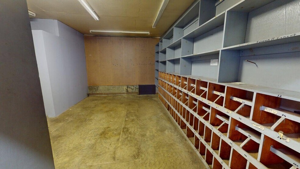 More Photos Of 235 Hunnewell Ave, Pittsfield Office For Sale