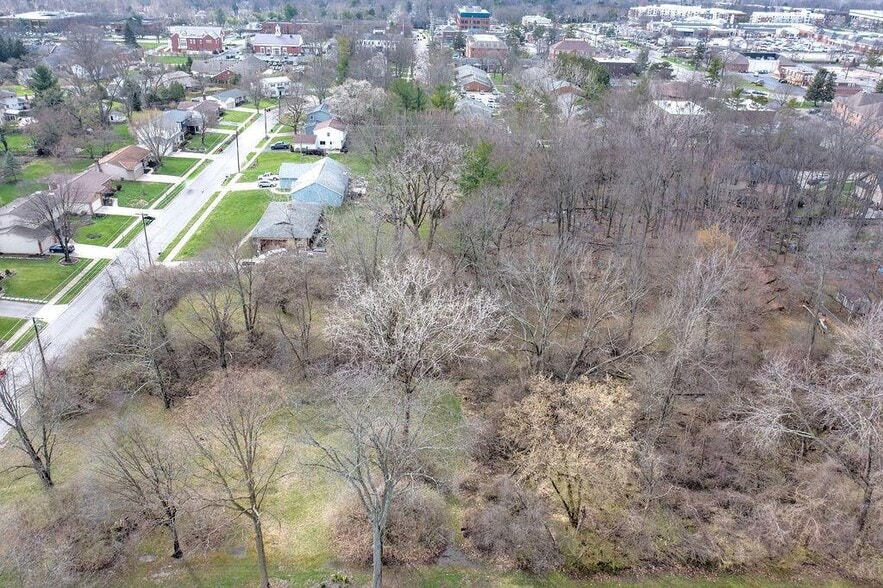 More Photos Of 132-136 Highland Ave, Worthington Land For Sale