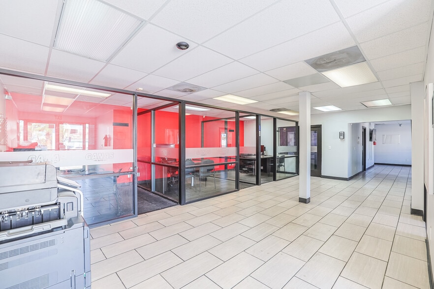 More Photos Of 4734 Firestone Blvd, South Gate Auto Dealership For Sale