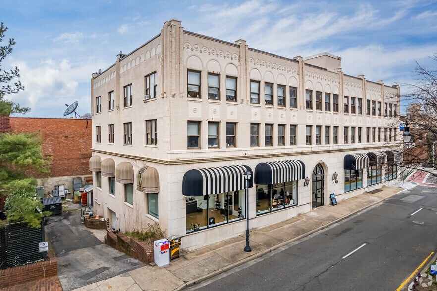 More Photos Of 50 Glen St, Glen Cove Coworking Space