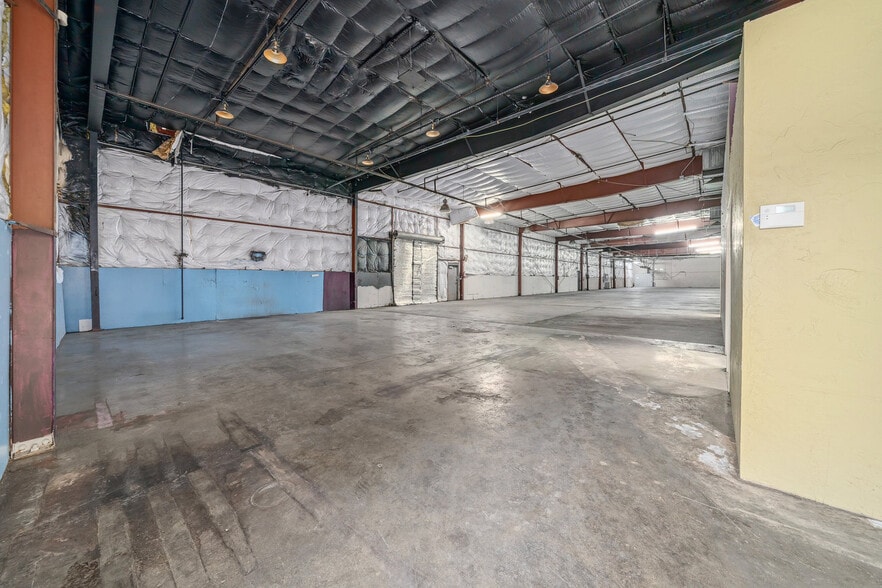 More Photos Of 3230 Riverside Ave, Paso Robles Manufacturing For Lease