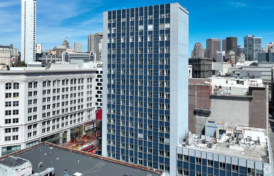 More Photos Of 995 Market St, San Francisco Coworking Space