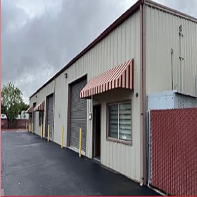 Primary Photo Of 2335-2339 W Yosemite Ave, Manteca Warehouse For Lease