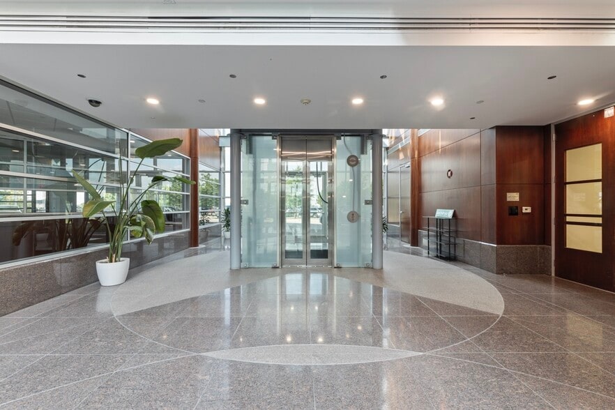 More Photos Of 5700 Democracy Dr, Plano Office For Lease