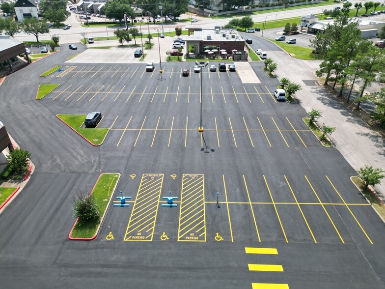 More Photos Of 3320 Troup Hwy, Tyler Unknown For Lease