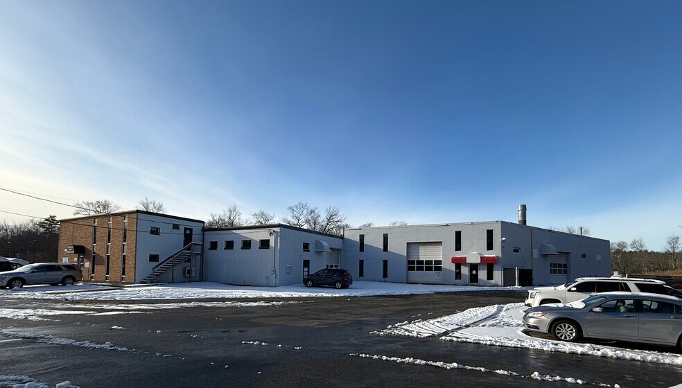 More Photos Of 415 Brockton Ave, Abington Auto Dealership For Sale