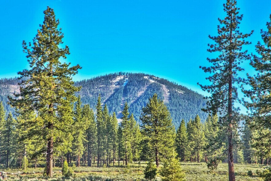 More Photos Of 9701 Highway 267 Hwy, Truckee Land For Sale