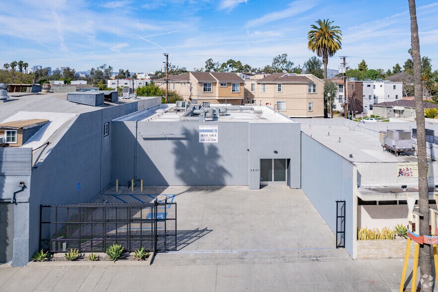 More Photos Of 5801 Washington Blvd, Culver City Office For Lease