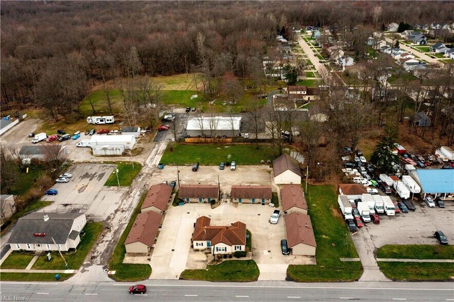 More Photos Of 3537 Liberty Ave, Vermilion Hotel For Sale