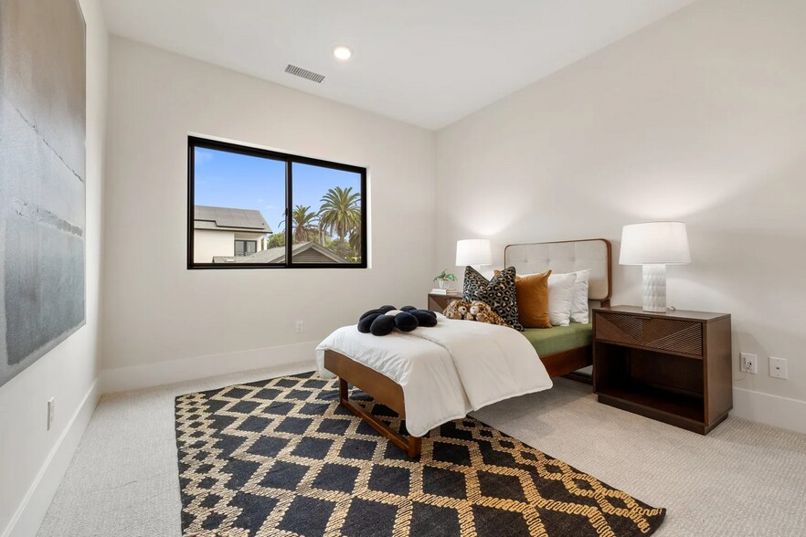 More Photos Of 3747-3751 Adams St, Carlsbad Apartments For Sale