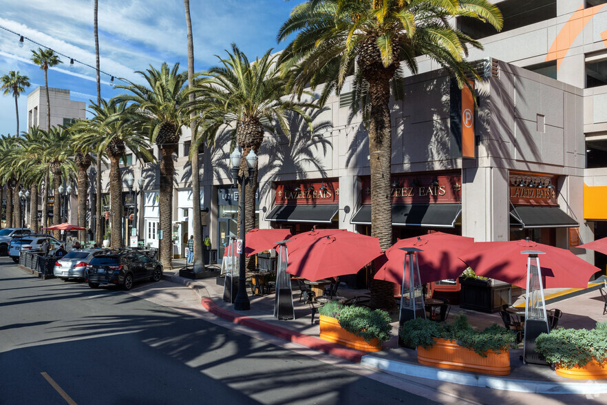 Primary Photo Of 131-195 W Center Street Promenade, Anaheim Storefront For Lease