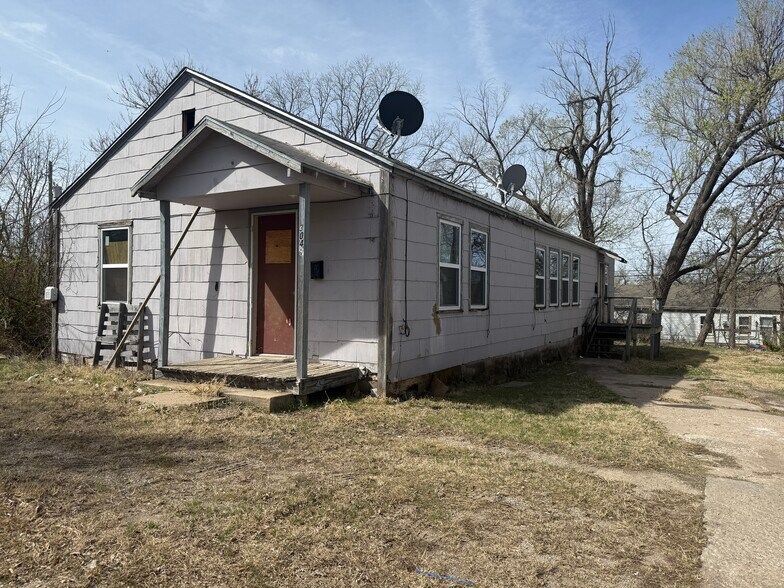 More Photos Of , Wichita Multifamily For Sale