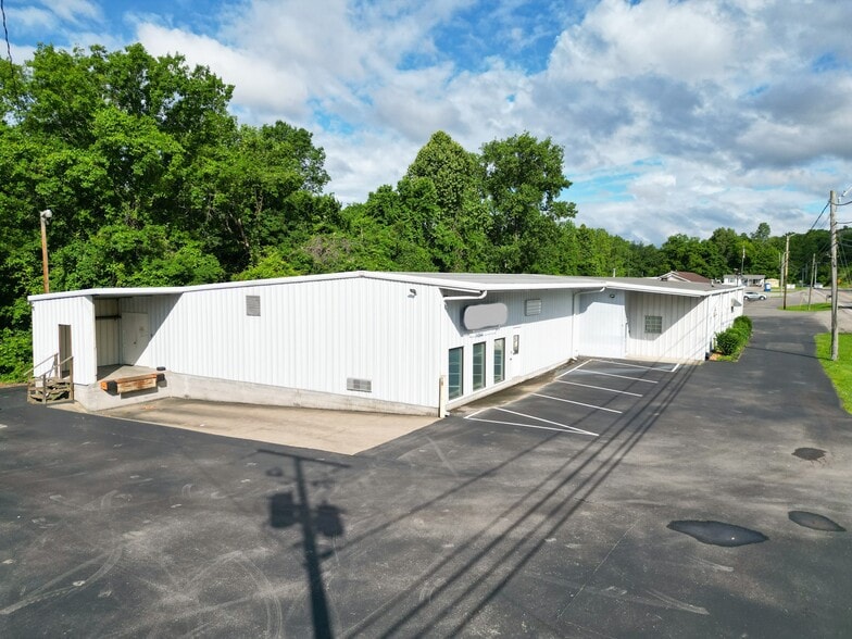 More Photos Of 1094 N Main St, Ashland City Light Manufacturing For Sale