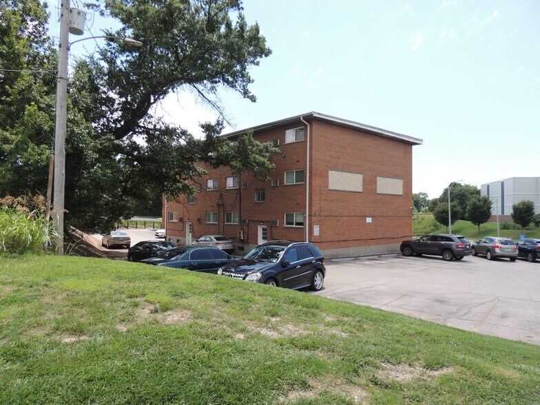 More Photos Of 2350-2358 Mccausland Ave, Saint Louis Apartments For Sale