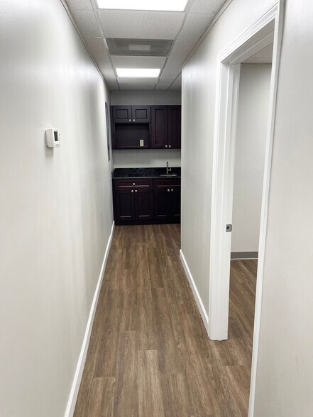 More Photos Of 486 N Temple Ave, Starke Office For Lease